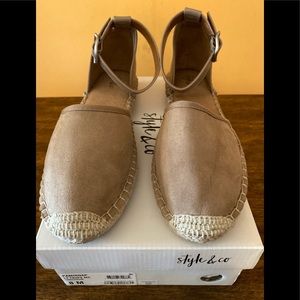 New espadrille sandals, in original box.